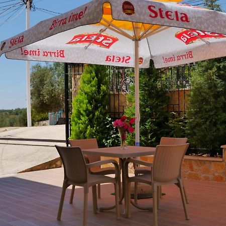 Vila Ervin Second Floor Ксамил Екстериор снимка