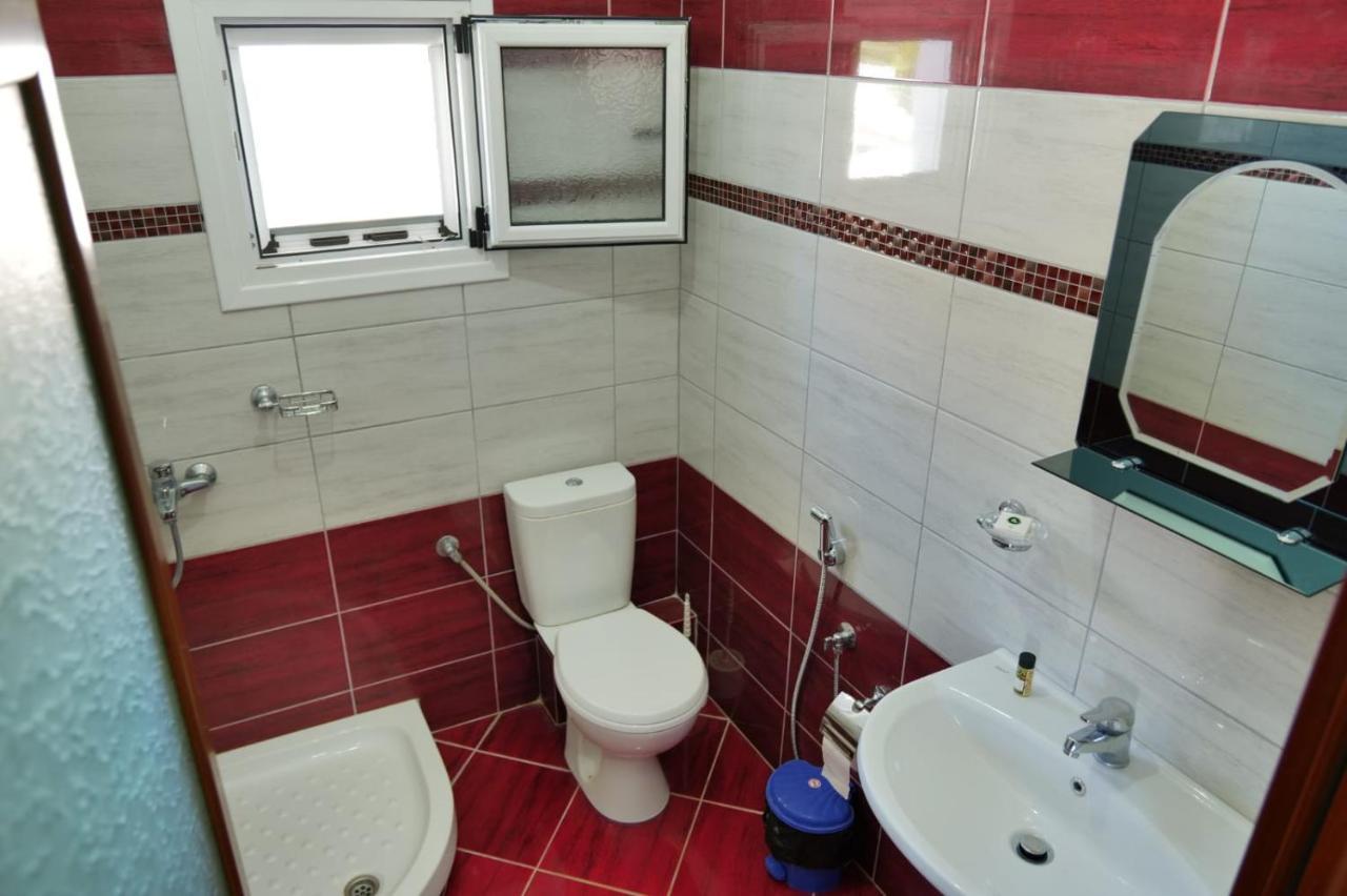 Vila Ervin Second Floor Ксамил Екстериор снимка