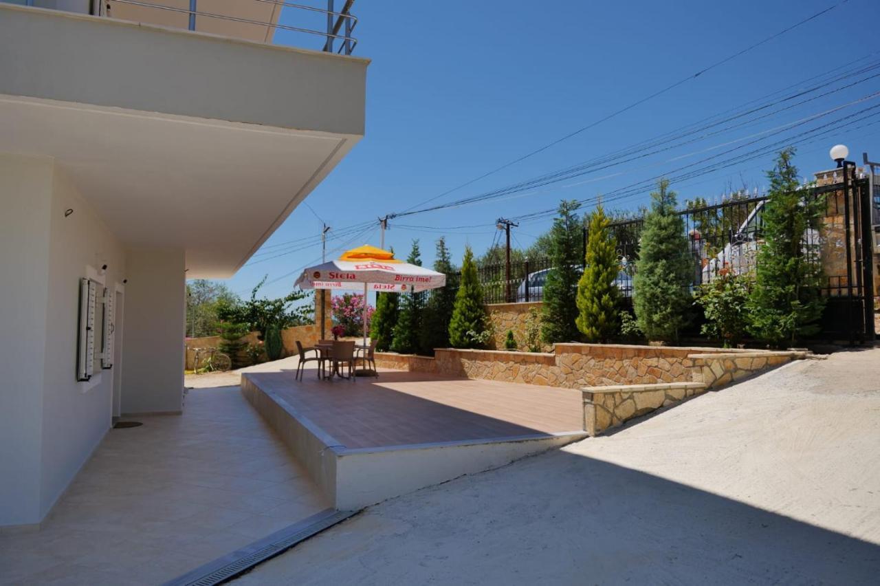 Vila Ervin Second Floor Ксамил Екстериор снимка