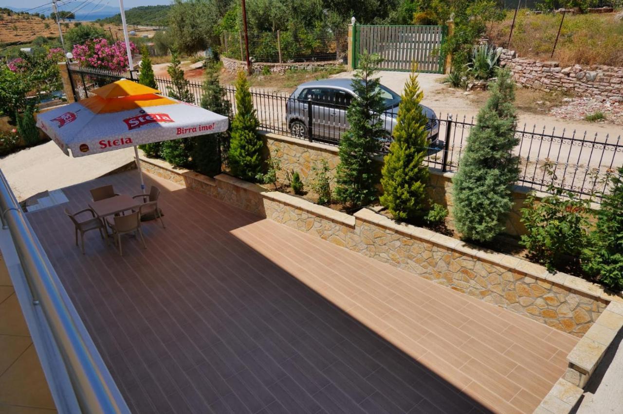 Vila Ervin Second Floor Ксамил Екстериор снимка